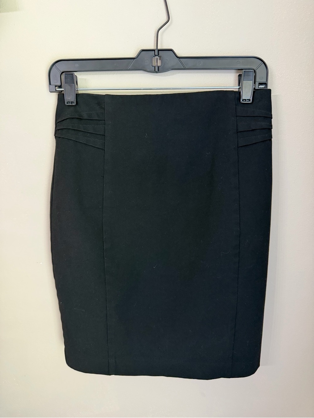 Express Black Women's Pencil Skirt with Waistband Pleats